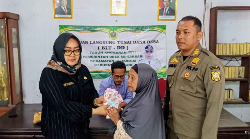 Pemdes Mekarsari Cileungsi Tuntaskan Penyaluran BLT-DD TA 2025
