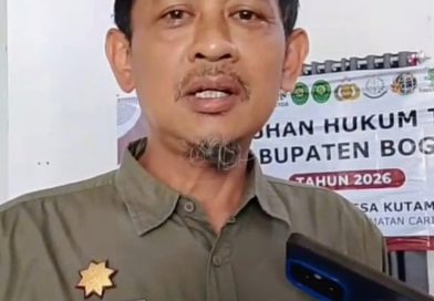 Camat Cariu Hadiri Penyuluhan Hukum Terpadu Kabupaten Bogor di Desa Kutamekar Cariu
