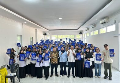 Tingkatkan Kompetensi Guru RA se-Bogor Timur, Anggota Dewan Hj Nunur Nurhasdian Fasilitasi Workshop Psikologi dan Koding Gratis