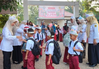 MPLS Ramah SDN Situsari 02, Datang Dengan Ceria, Belajar Dengan Gembira, Tumbuh Menjadi Anak Bahagia