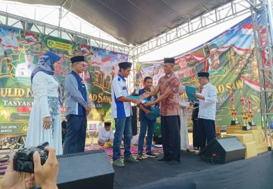 Momen Maulid dan Tasyakuran Kemerdekaan RI di Desa Cipenjo, Kades Yeni Ajak Jamaah Doakan dan Open Donasi Untuk Korban Gempa NTT