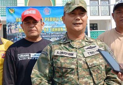 Jelang HUT TNI ke-81, Danramil Sukamakmur dan Unsur Forkopimcam Lainnya Gelar Jumat Bersih