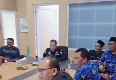 Kolaborasi dengan IPB, Pemdes Ciangsana Gelar FGD Sosial Pembuatan Kalender Musim dan Stratifikasi Sosial