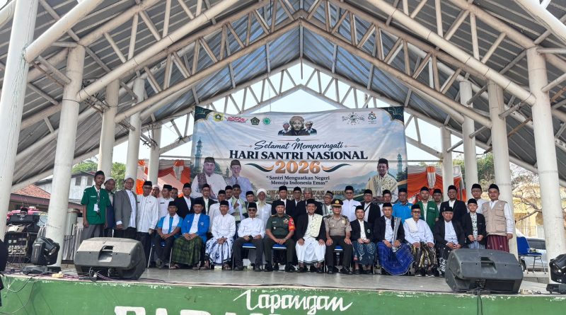Peringatan Hari Santri di Kecamatan Cariu, Amanat Menteri Agama RI: Santri Harus Jadi Kekuatan Utama Wujudkan Indonesia Emas 2045